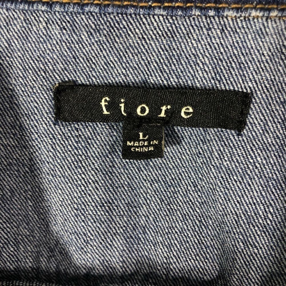 Denim Jacket with Patch Details Size Large - Picture 7 of 7